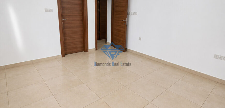 Beautiful 2BHK + Maid’s Room Flat for Rent in Qurum
