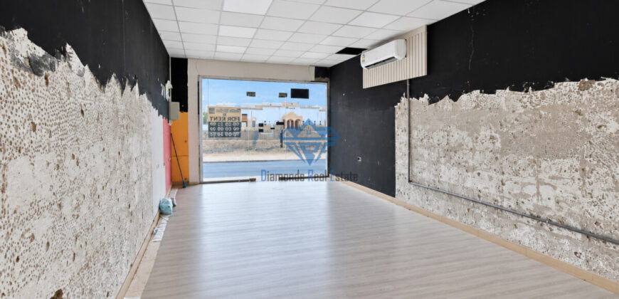 Commercial shop available for rent in Ruwi